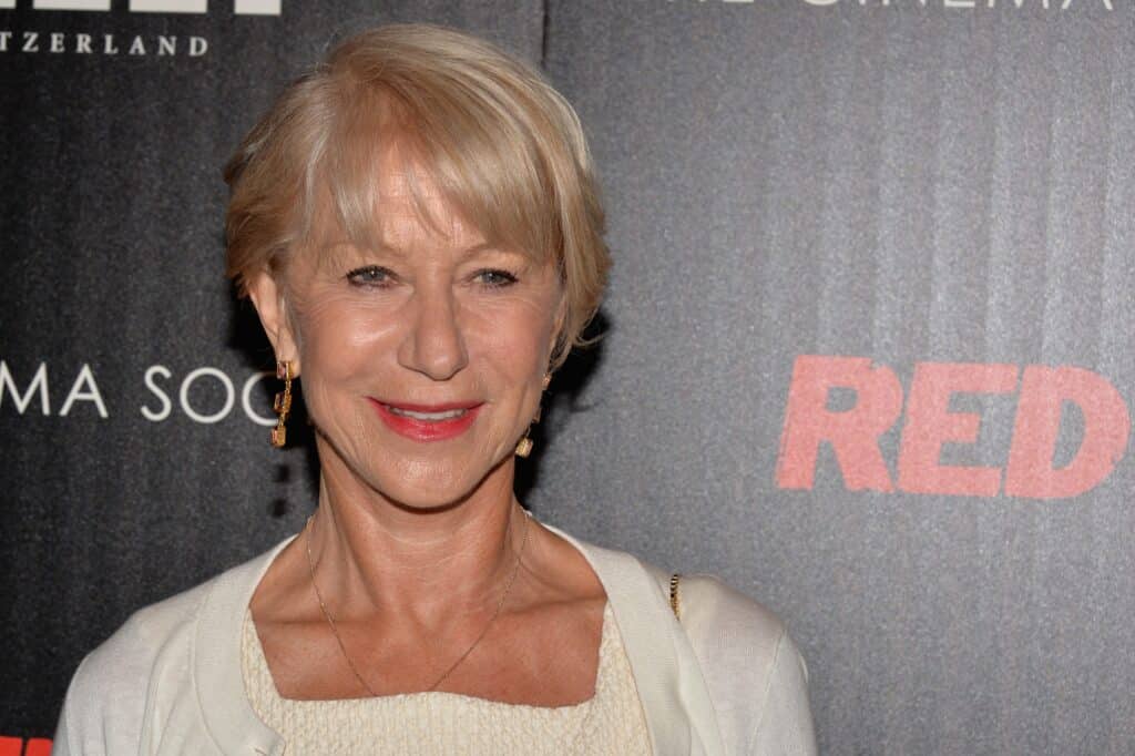 L'actrice Helen Mirren trait&eacute;e de &laquo; salope sioniste &raquo; en pleine rue
