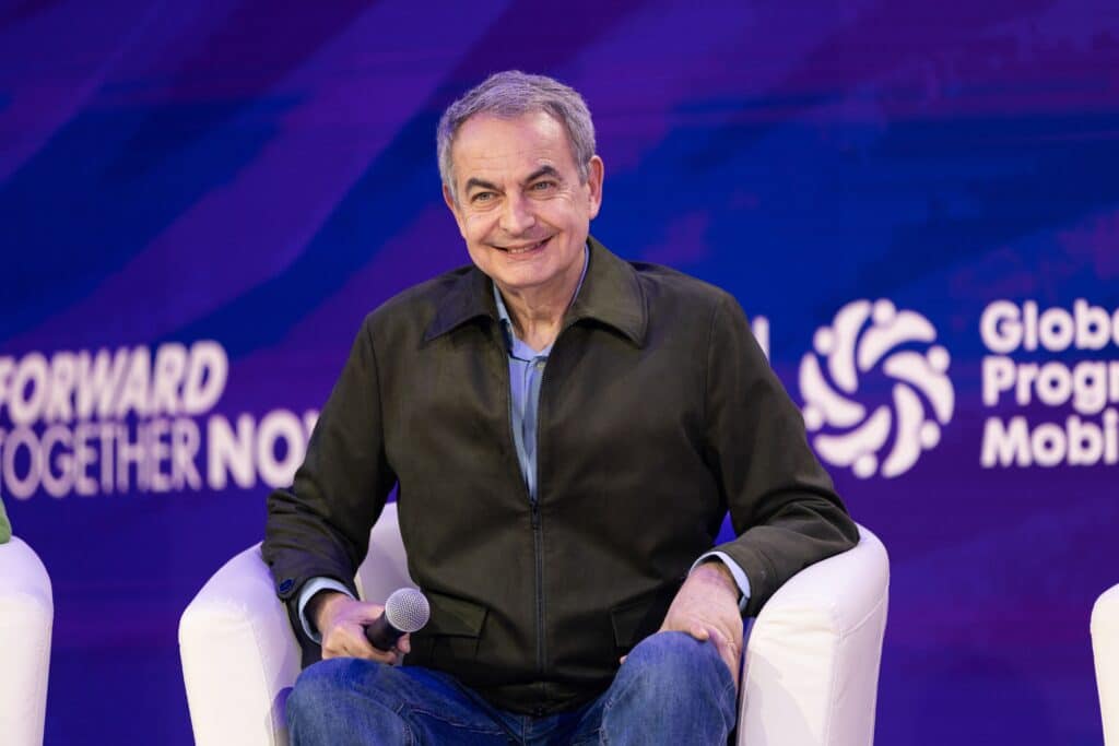 L&rsquo;ancien Premier ministre espagnol Zapatero vis&eacute; par une enqu&ecirc;te pour trafic d&rsquo;influence