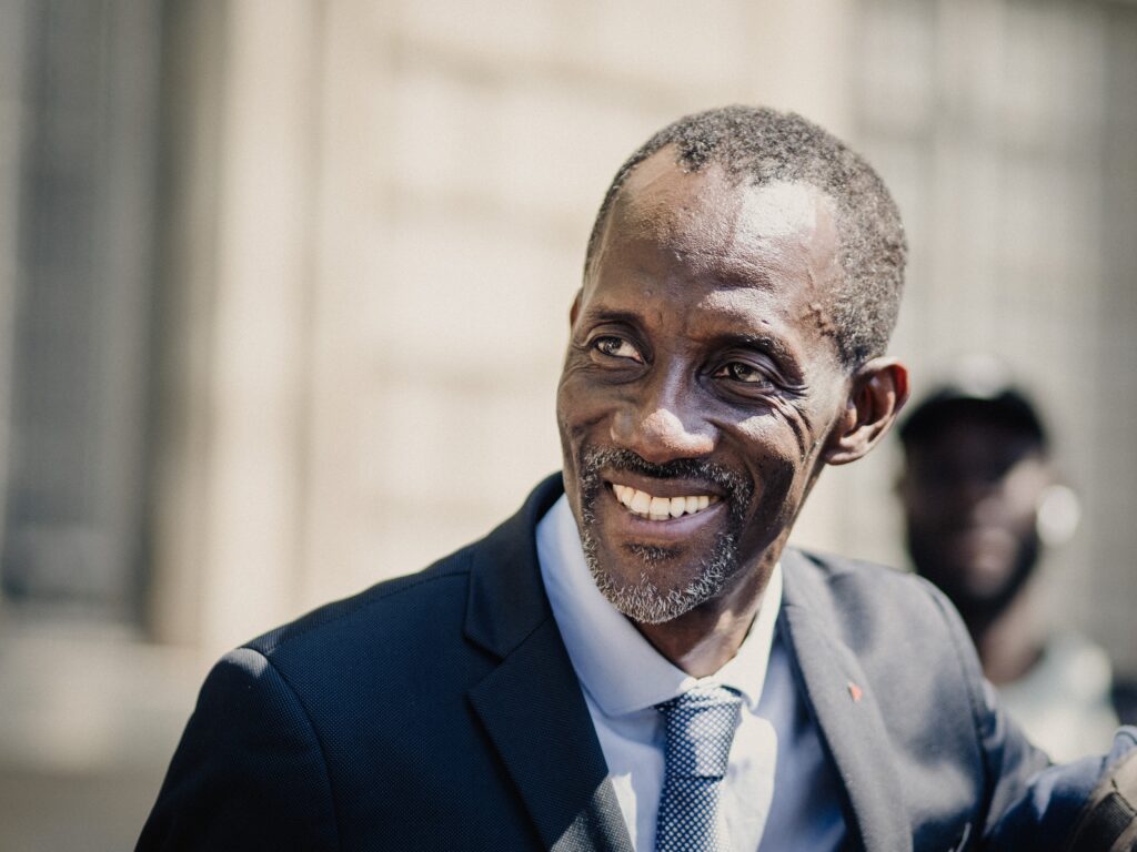 Un portrait pr&eacute;sidentiel retourn&eacute; dans un coin : le coup de sang de Bagayoko sur LCI