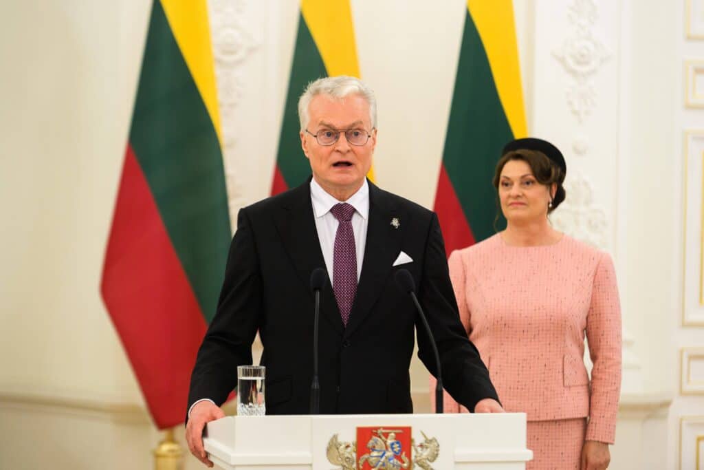 Vilnius sous alerte : pr&eacute;sident &eacute;vacu&eacute;, a&eacute;roport ferm&eacute;, la guerre des drones se rapproche des capitales europ&eacute;ennes