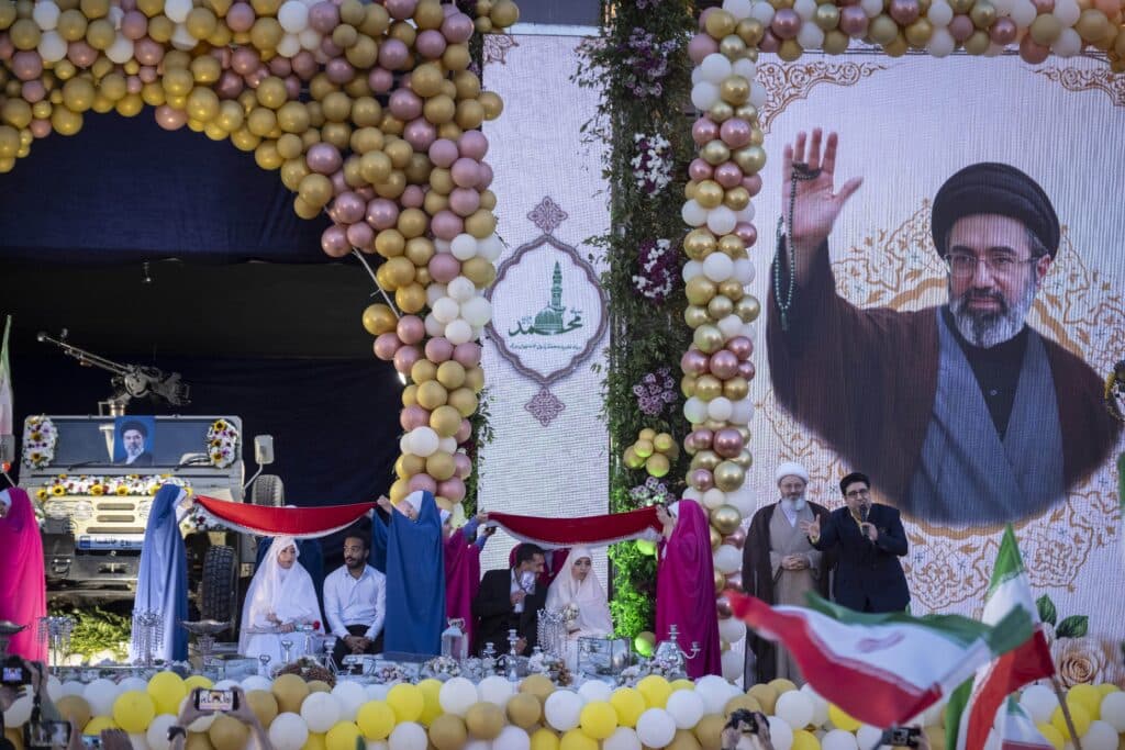 Iran : &laquo; un r&eacute;gime affaibli peut devenir plus dangereux &agrave; l&rsquo;&eacute;tranger &raquo;