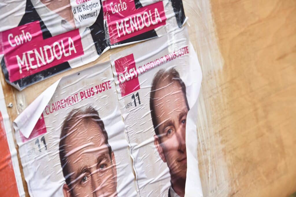 D&eacute;parts en s&eacute;rie chez D&eacute;FI : le parti se vide&hellip; et le MR r&eacute;cup&egrave;re