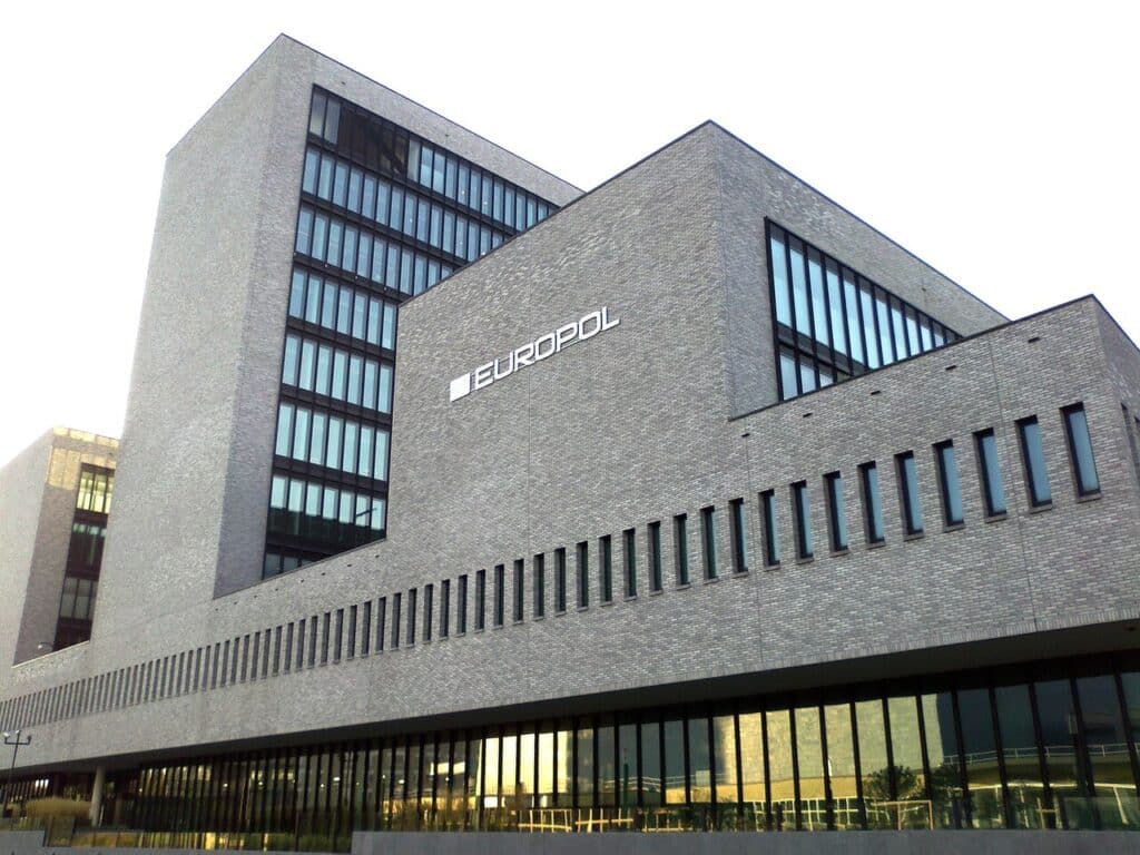Europol frappe au c&oelig;ur d'une multinationale du crime migratoire en Espagne