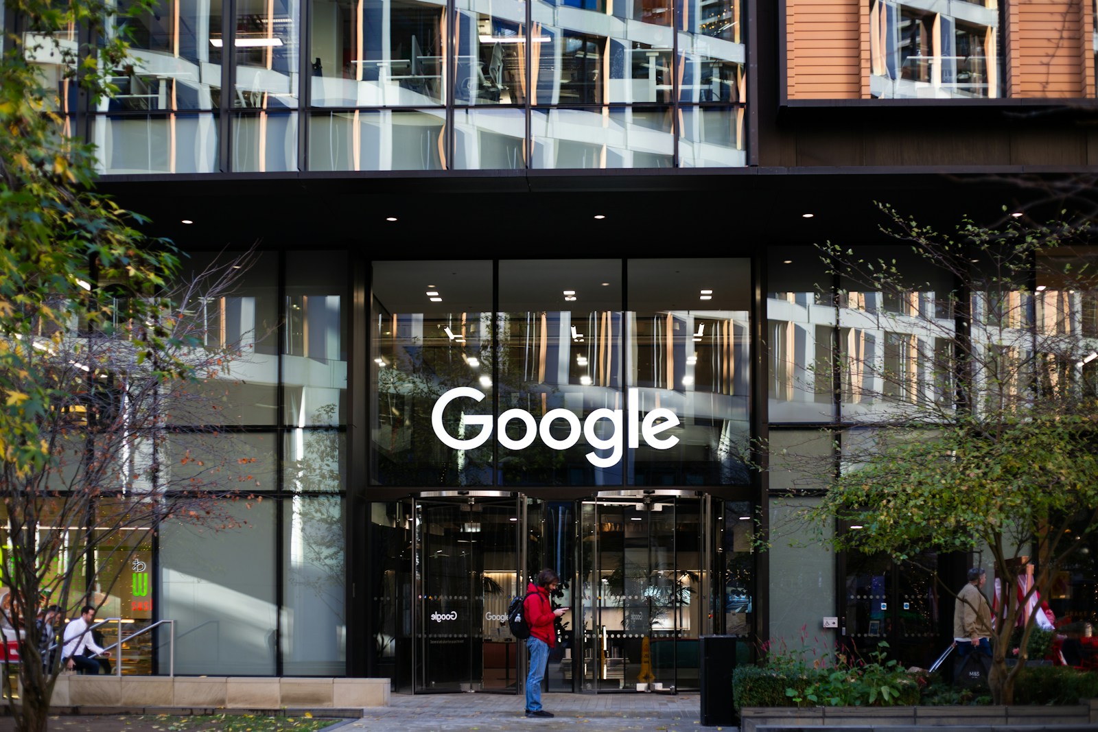 Google installeerde vier gigabyte AI op uw harde schijf, zonder dat u het vroeg
