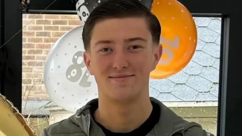 Royaume-Uni : Henry Nowak, 18 ans, poignard&eacute;, l'affaire secoue l&rsquo;opinion britannique