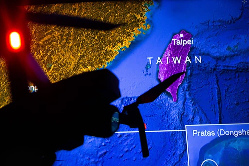 P&eacute;kin intensifie la pression : Ta&iuml;wan d&eacute;nonce une op&eacute;ration coordonn&eacute;e pr&egrave;s des &icirc;les Pratas