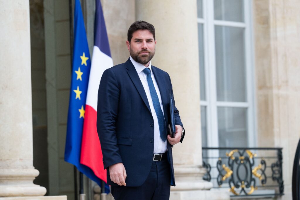 Vincent Jeanbrun : &laquo; LFI est aujourd&rsquo;hui un ennemi politique majeur pour la R&eacute;publique &raquo;