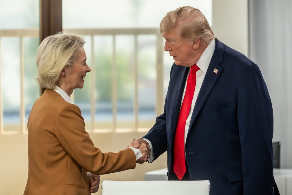 Commerce : les eurod&eacute;put&eacute;s valident un accord favorable &agrave; Washington