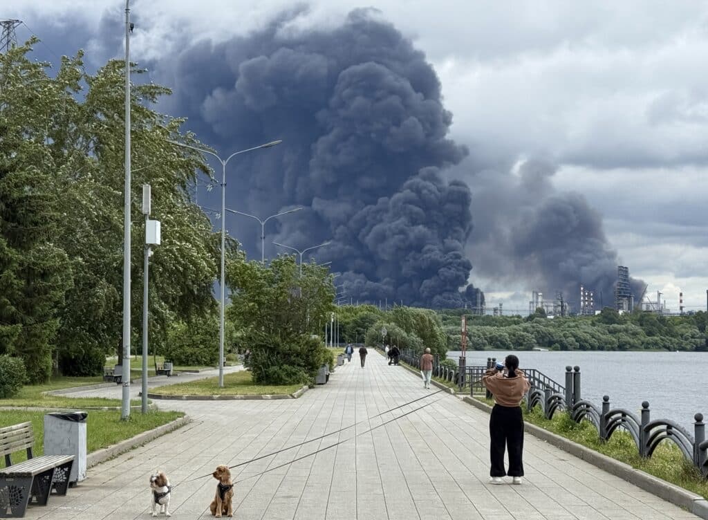 Moscou br&ucirc;le : l&rsquo;Ukraine impose &agrave; la Russie le co&ucirc;t de son invasion