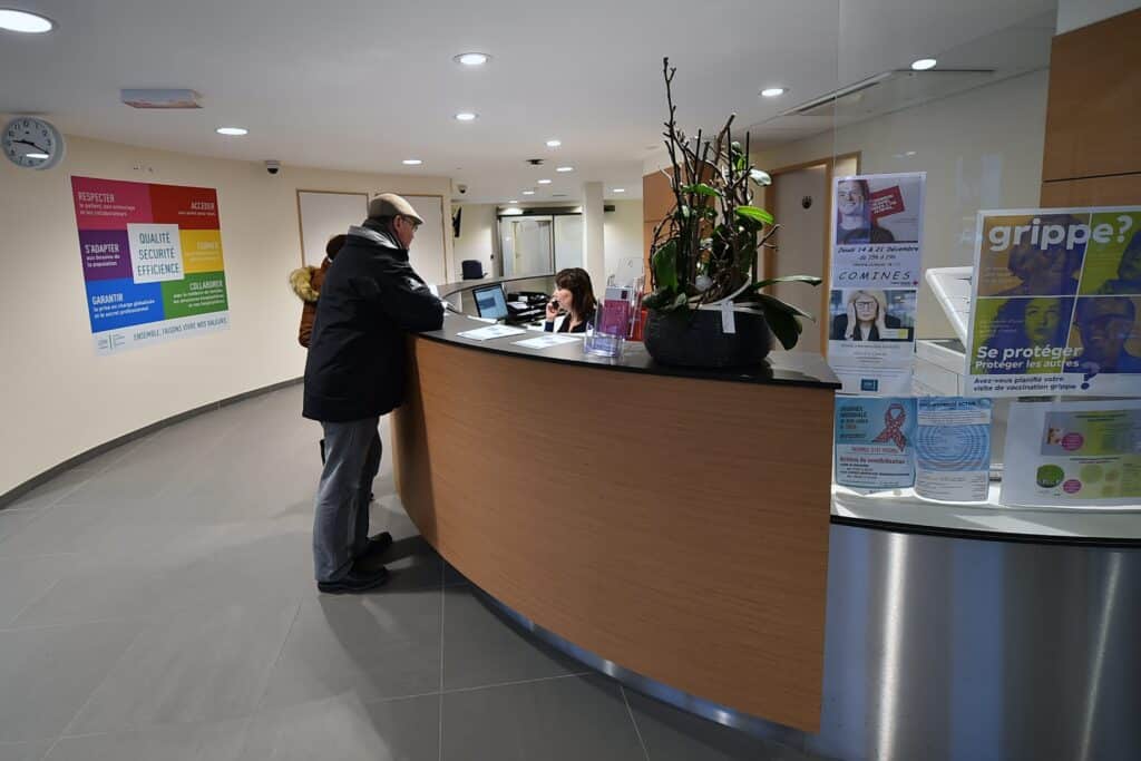 &Agrave; Molenbeek, une maison m&eacute;dicale exige l&rsquo;arabe pour recruter une secr&eacute;taire