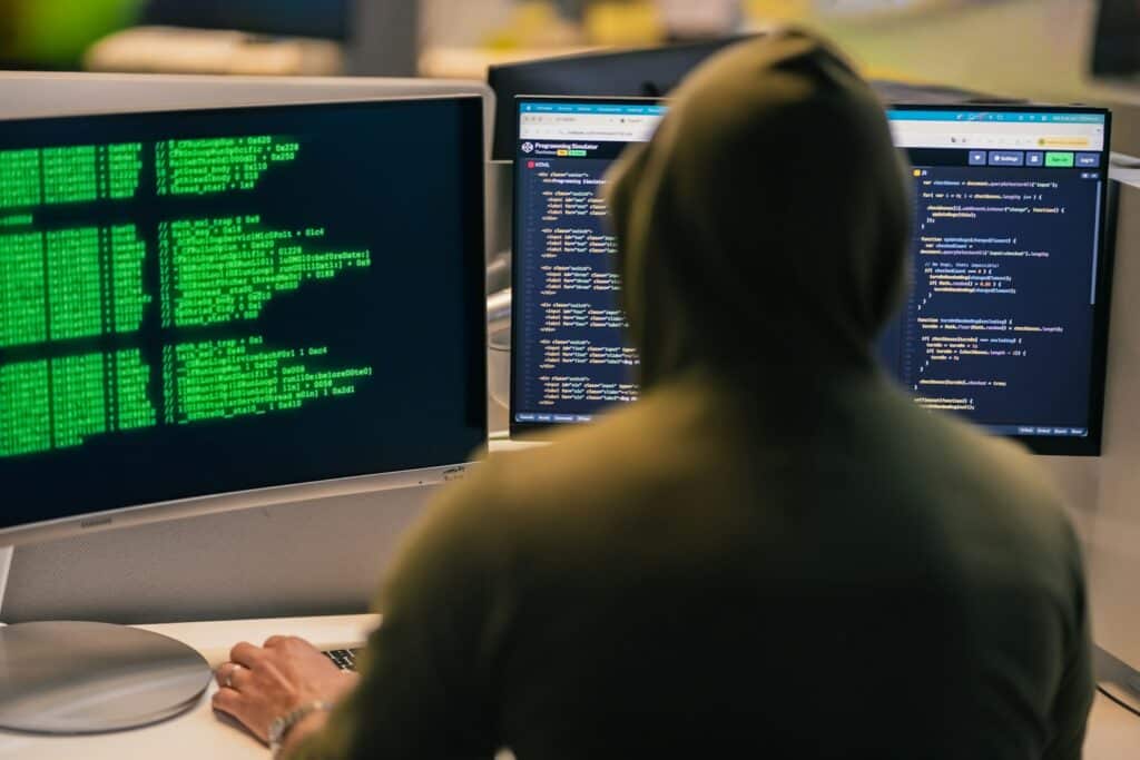 Hacking, piratage informatique, hacker