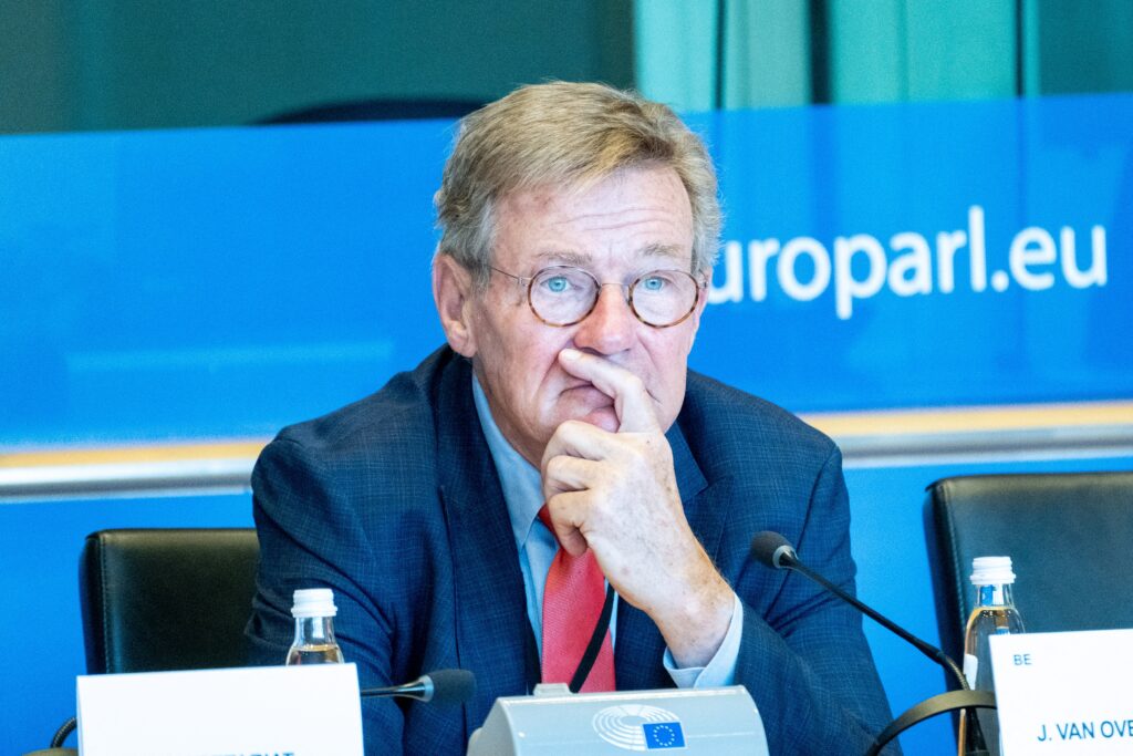 Europees Parlement keurt rapport Johan Van Overtveldt (N-VA) over crypto goed: "&ldquo;Europa moet digitale activa kansen geven, maar risico&rsquo;s scherp onder controle houden&rdquo;
