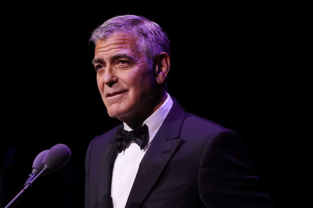 Incendies du Var : l&rsquo;&eacute;vacuation des Clooney r&eacute;v&egrave;le la vuln&eacute;rabilit&eacute; des territoires habit&eacute;s