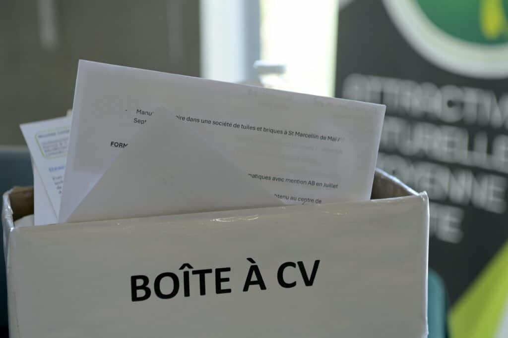 Une immigration de travail ? Les &eacute;carts d'emploi varient fortement selon les nationalit&eacute;s