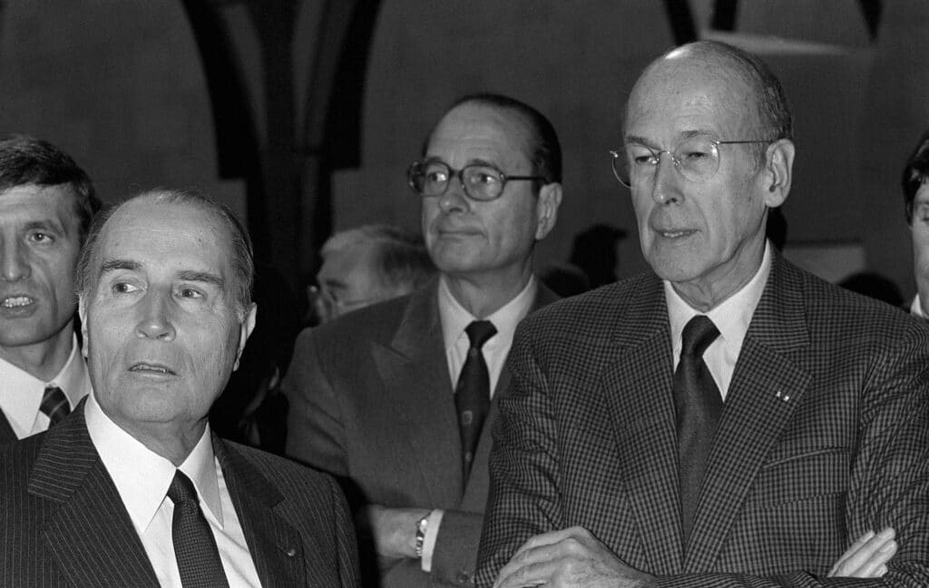 France : l&rsquo;Institut Thomas More dresse l&rsquo;inventaire des &laquo; 50 d&eacute;cisions &raquo; qui auraient pr&eacute;cipit&eacute; le d&eacute;clin