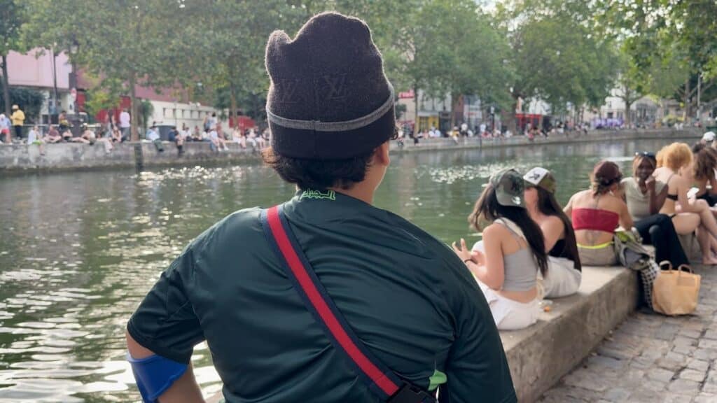 Hamza &laquo; La Douane &raquo; : un adolescent parisien devenu ph&eacute;nom&egrave;ne m&eacute;diatique plan&eacute;taire