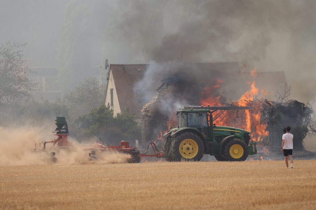 L&rsquo;incendie de Fontainebleau r&eacute;v&egrave;le un risque d&eacute;sormais continental