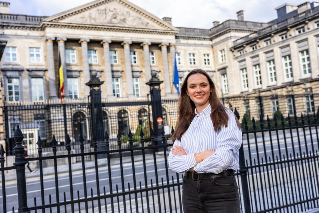 El&eacute;onore Simonet fait adopter une r&eacute;forme de la pension compl&eacute;mentaire des ind&eacute;pendants