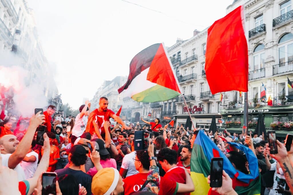 Les rues de Molenbeek envahies apr&egrave;s le 0-3 du Maroc