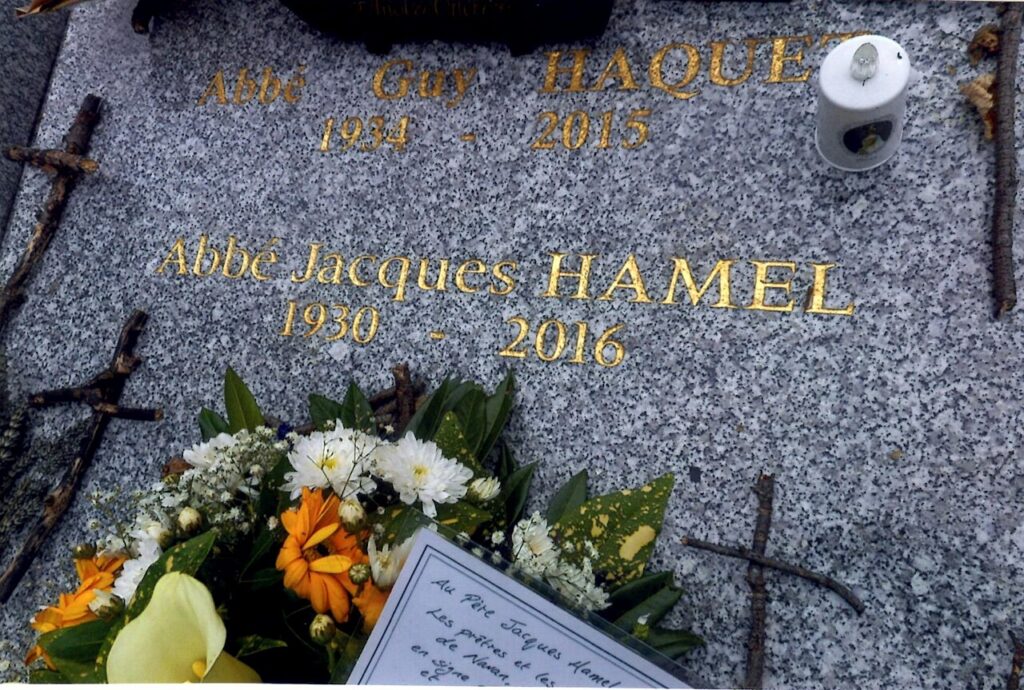 Assassin&eacute; dans son &eacute;glise, le p&egrave;re Jacques Hamel re&ccedil;oit un hommage national dix ans plus tard