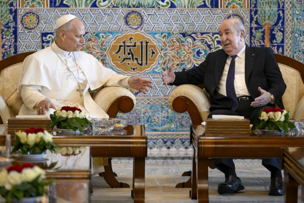 A Alger, L&eacute;on XIV met les points sur les "i"