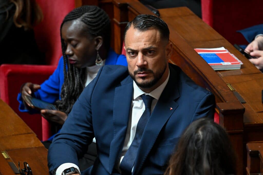 Delogu contre la police : chez LFI, ce n&rsquo;est plus l&rsquo;accident, c&rsquo;est la m&eacute;thode