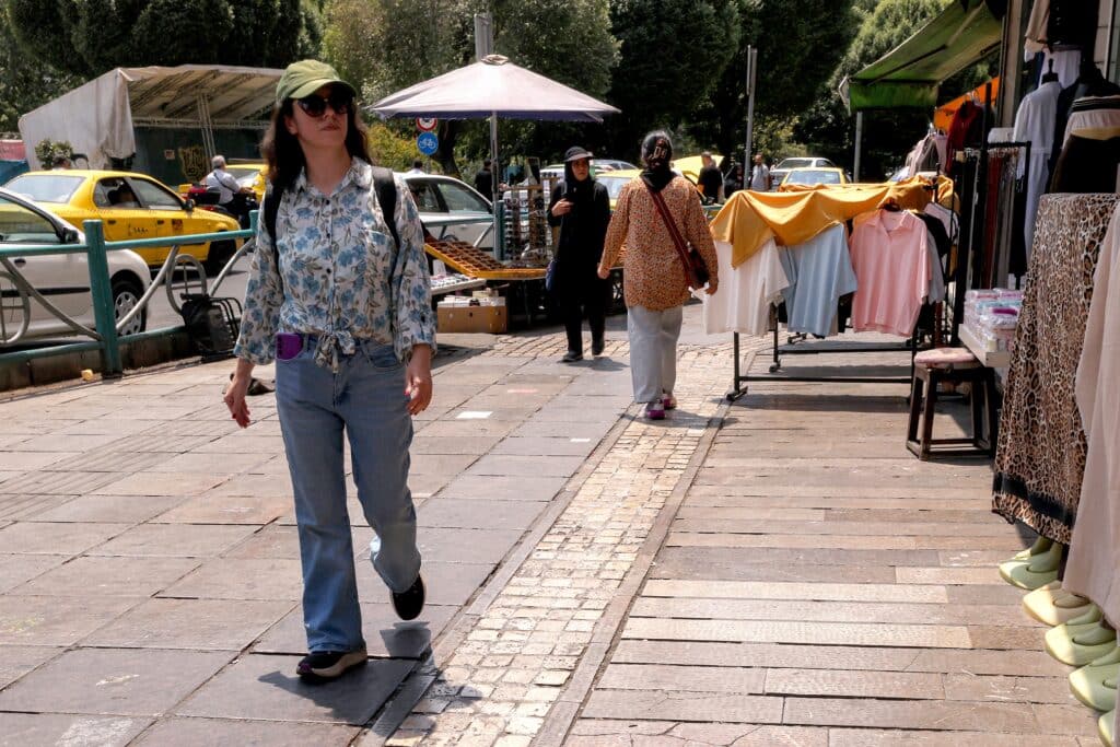 R&eacute;pression, guerre et sentiment d'abandon : les Iraniens au bord de l'&eacute;puisement