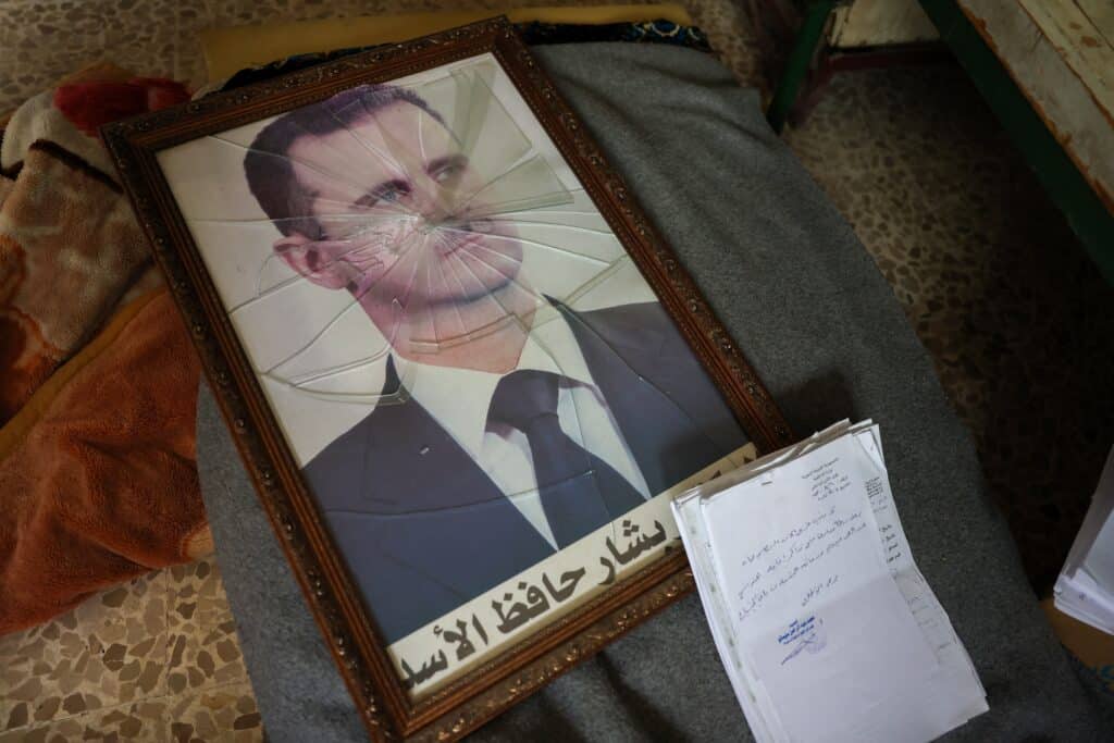 Bachar al-Assad condamn&eacute; &agrave; mort en Syrie pour crimes de guerre et crimes contre l&rsquo;humanit&eacute;
