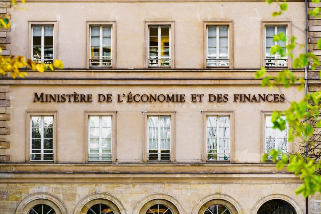 Dette : le jour o&ugrave; la France est devenue plus risqu&eacute;e que l&rsquo;Italie