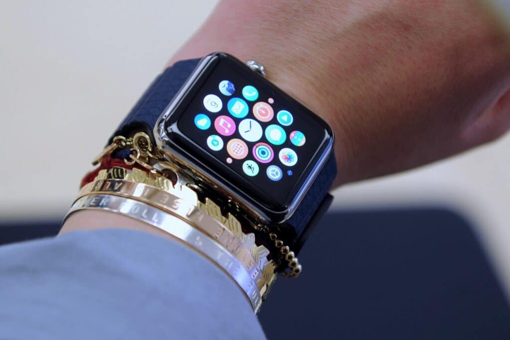 Montres connect&eacute;es : quand surveiller sa sant&eacute; finit par tourner &agrave; l&rsquo;obsession