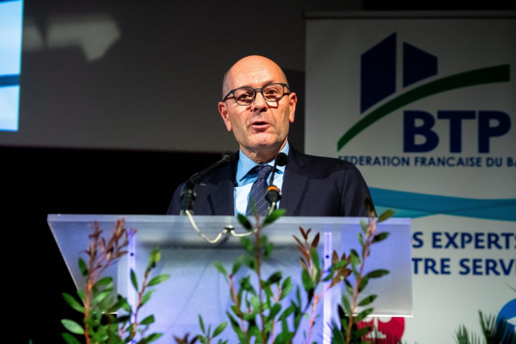 &laquo; Une strat&eacute;gie de survie &raquo; : Pascal Perri explique pourquoi les Verts se jettent dans les bras de LFI