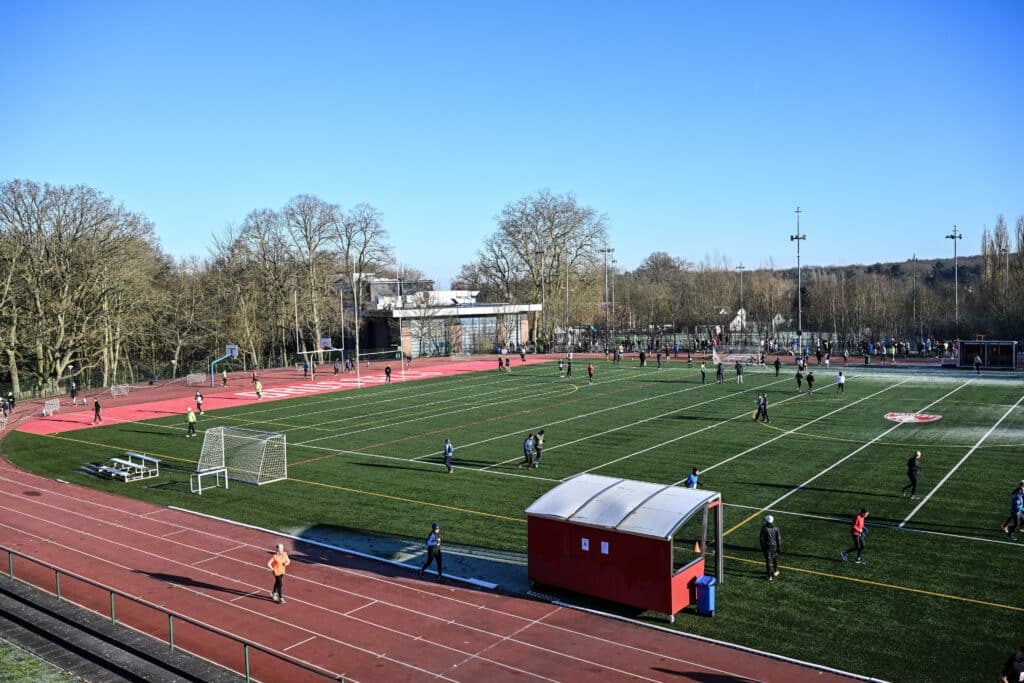 Bruxelles r&eacute;duit la facture de ses clubs sportifs apr&egrave;s une r&eacute;forme tarifaire contest&eacute;e