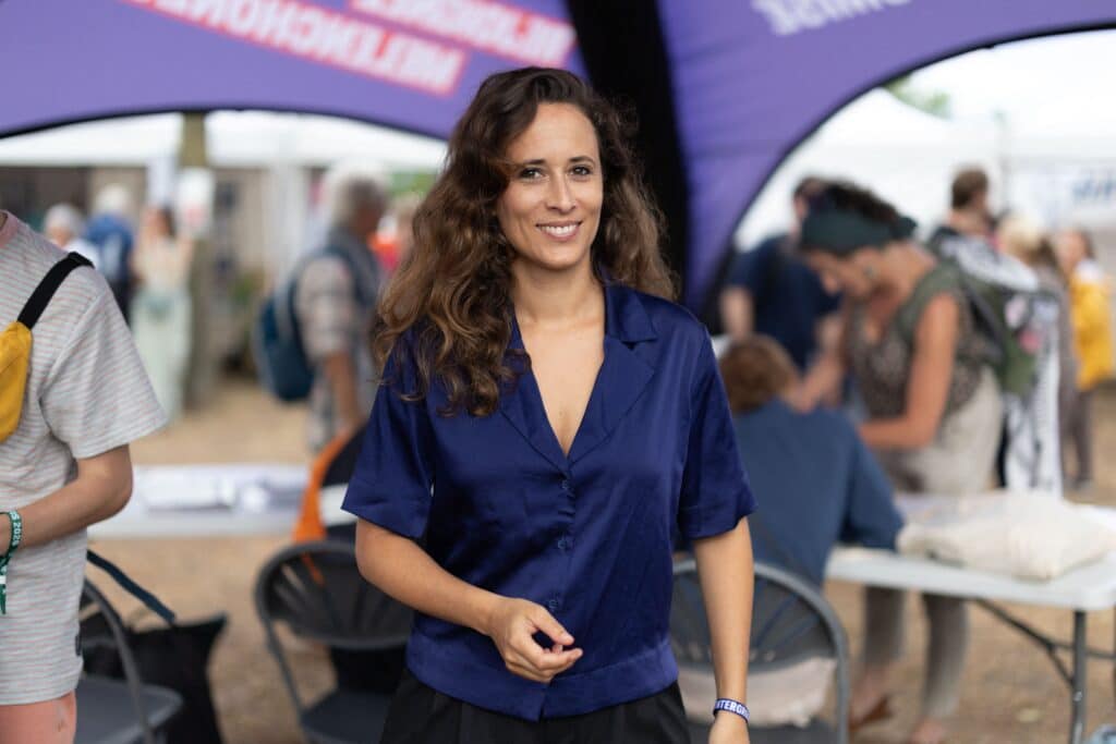 Cl&eacute;mence Guett&eacute; veut une &laquo; politique de l'amiti&eacute; &raquo;&hellip; mais pour elle, &laquo; avoir un ami de droite c'est dur &raquo;