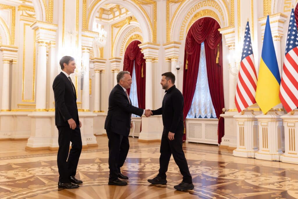 Ukraine : Washington relance ses plans de paix, mais le Donbass reste le point de blocage
