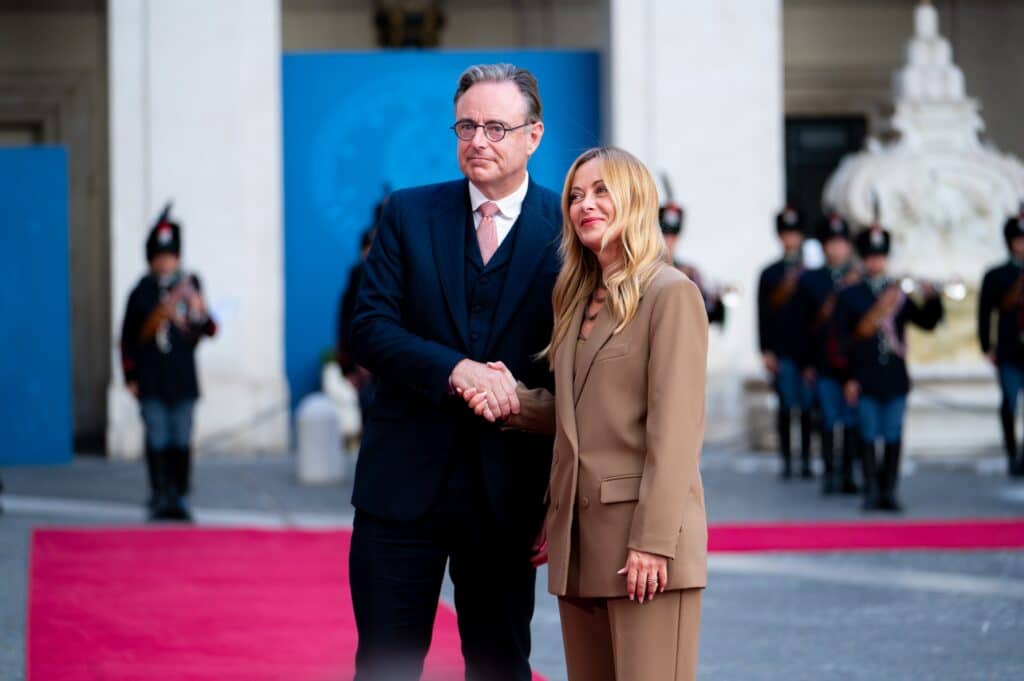 &Agrave; Rome, De Wever et Meloni affichent leur entente : &laquo; L&rsquo;Europe doit renforcer sa fronti&egrave;re sud &raquo;
