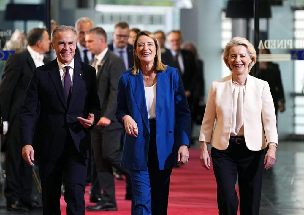 Qui dirige l&rsquo;Europe ? Sur le Canada, les Vingt-Sept et von der Leyen se contredisent en quelques heures