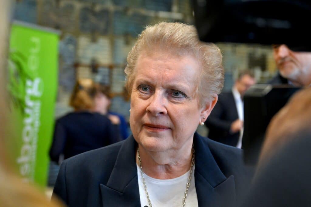 Strasbourg : audit au vitriol et col&egrave;re noire de Catherine Trautmann face &agrave; l'ardoise laiss&eacute;e par l'ancienne municipalit&eacute;