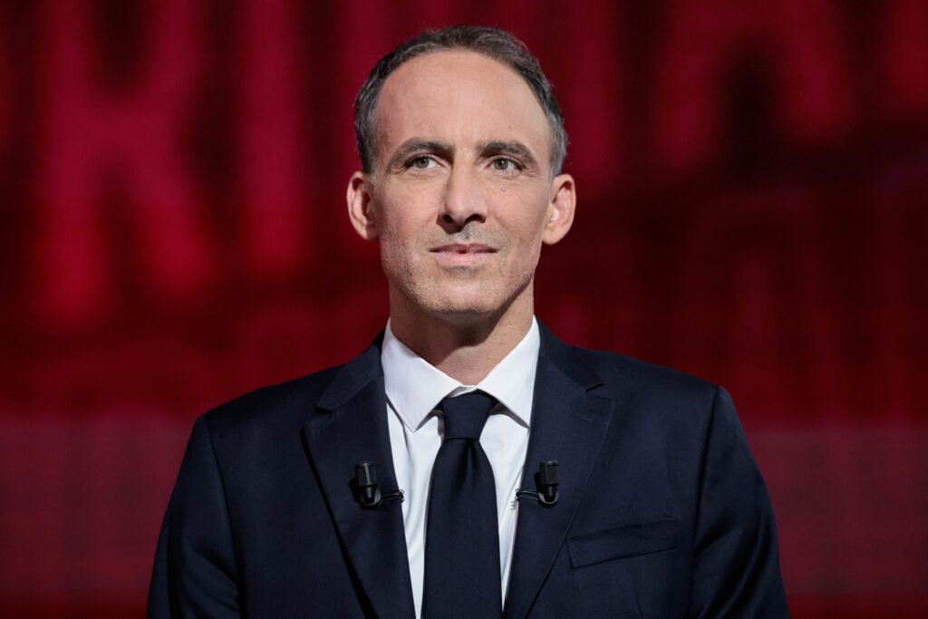 Primaire &agrave; gauche : la virulente passe d'armes entre Olivier Faure et Rapha&euml;l Glucksmann en plein d&eacute;bat