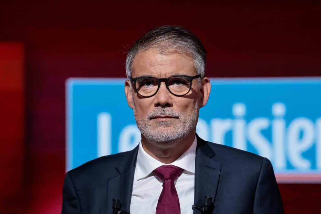 Primaire &agrave; gauche : la virulente passe d'armes entre Olivier Faure et Rapha&euml;l Glucksmann en plein d&eacute;bat