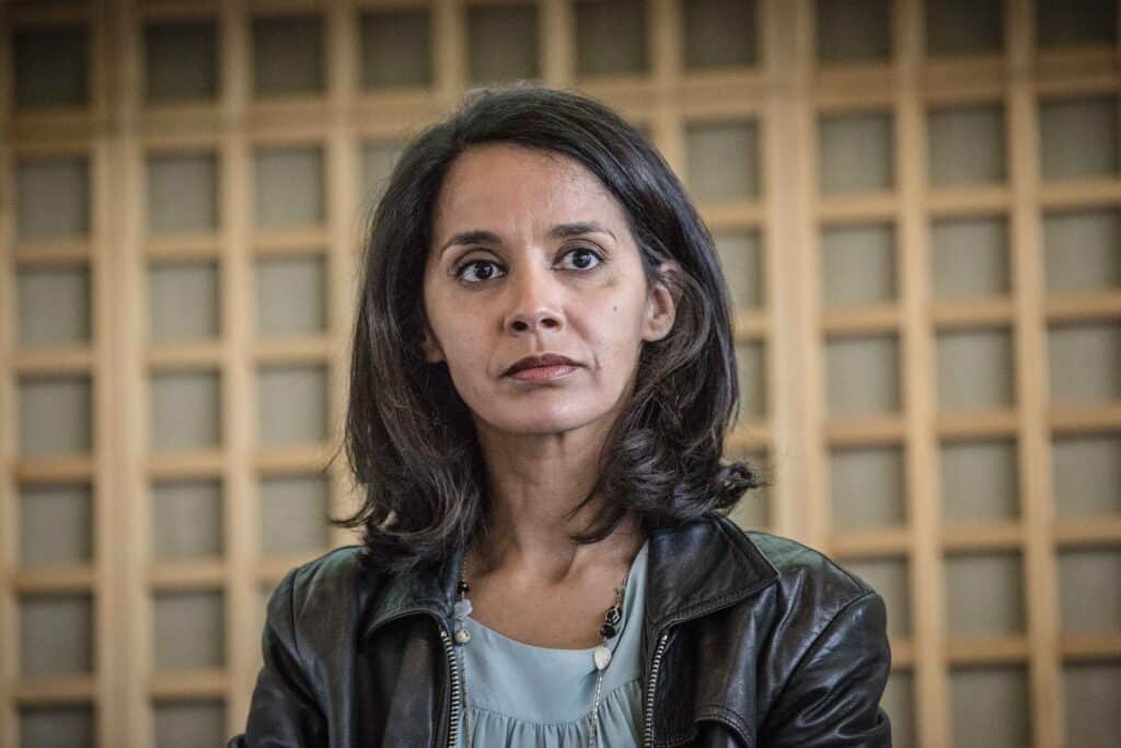 Charles Sapin &agrave; France Inter : Sophia Aram ironise sur le pluralisme des &laquo; cinquante nuances de gauche &raquo;