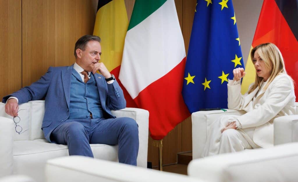 De Wever f&eacute;licite Meloni : &laquo; Ma grande amie &raquo; et salue la stabilit&eacute; qu&rsquo;elle apporte &agrave; l&rsquo;Italie et &agrave; l&rsquo;Europe