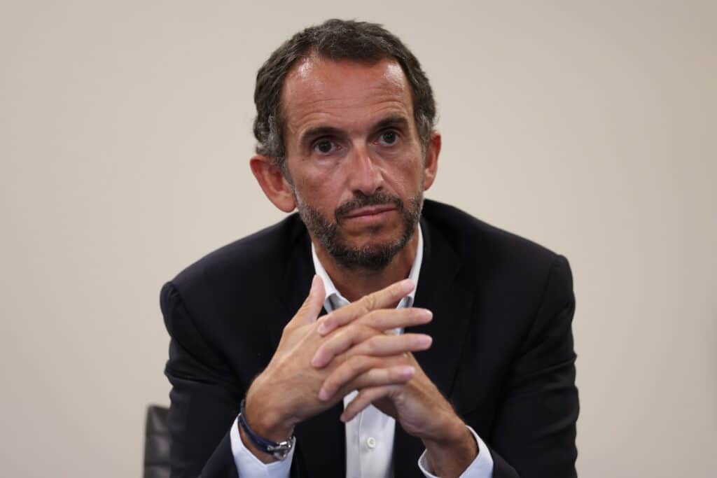 &laquo; Ce qui a &eacute;t&eacute; vol&eacute;, ce sont des alcools forts pour du trafic &raquo; : le PDG de Carrefour d&eacute;monte la th&egrave;se des pillages alimentaires