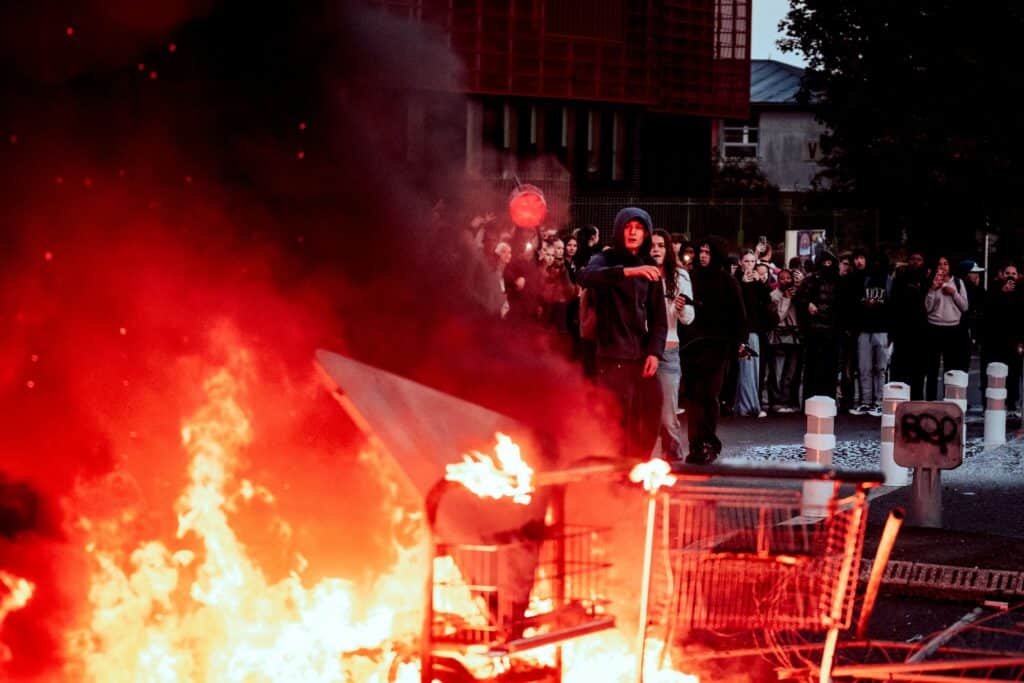 Blocages des lyc&eacute;es : les renseignements accusent LFI et l&rsquo;extr&ecirc;me gauche d&rsquo;avoir instrumentalis&eacute; le mouvement