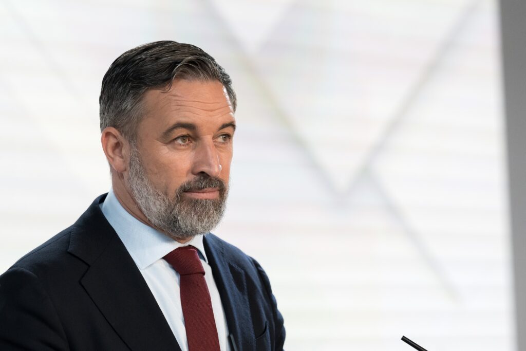 Vox, le parti d&rsquo;Abascal mise sur l&rsquo;immigration, le logement et la pression sur le PP pour gagner les &eacute;lections