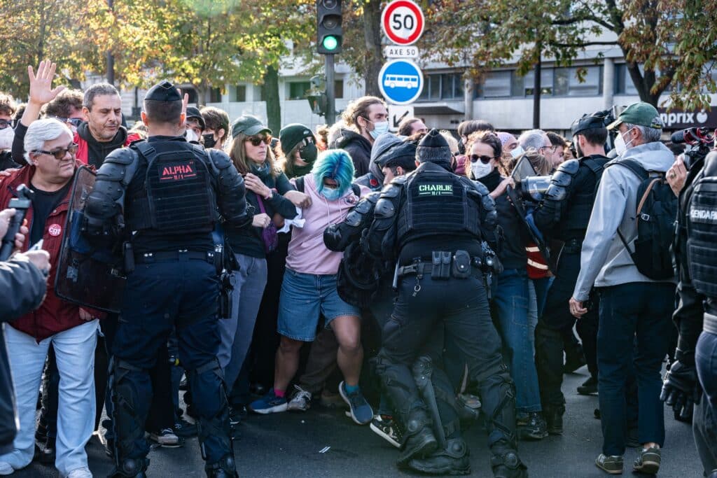 Lyc&eacute;es ferm&eacute;s, facs barricad&eacute;es, manifestations : la journ&eacute;e de tous les risques en France
