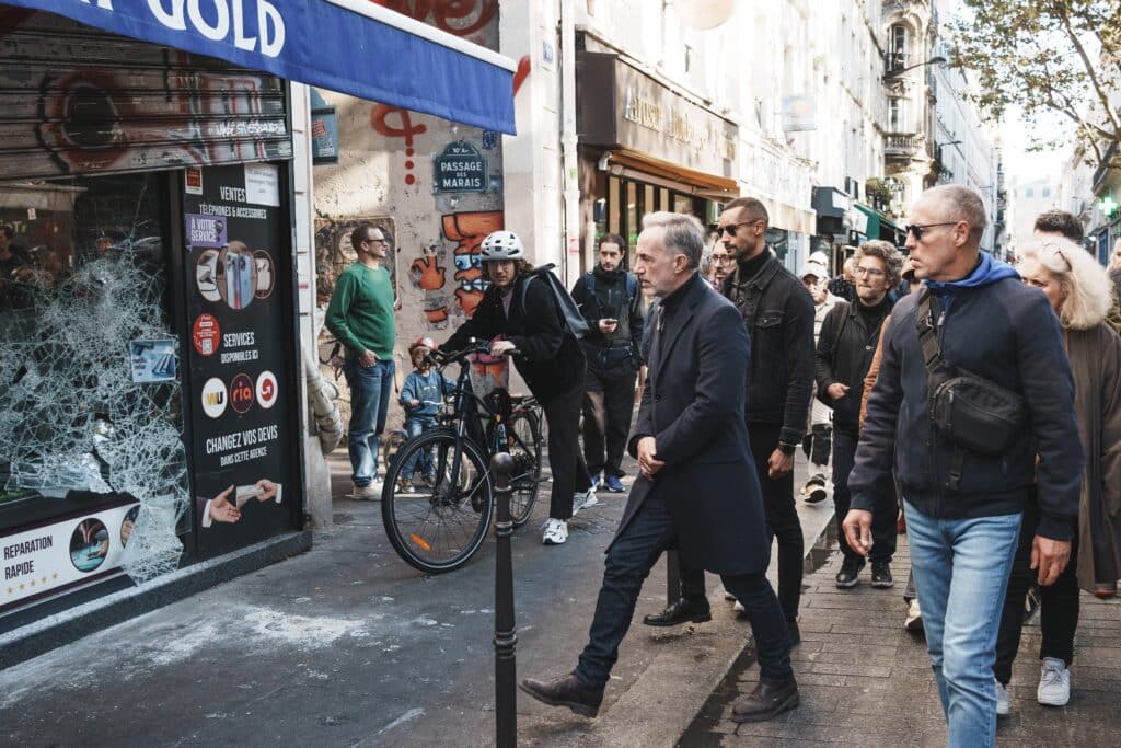 Paris saccag&eacute;e : Emmanuel Gr&eacute;goire d&eacute;nonce des pillages &laquo; jamais vus &raquo;