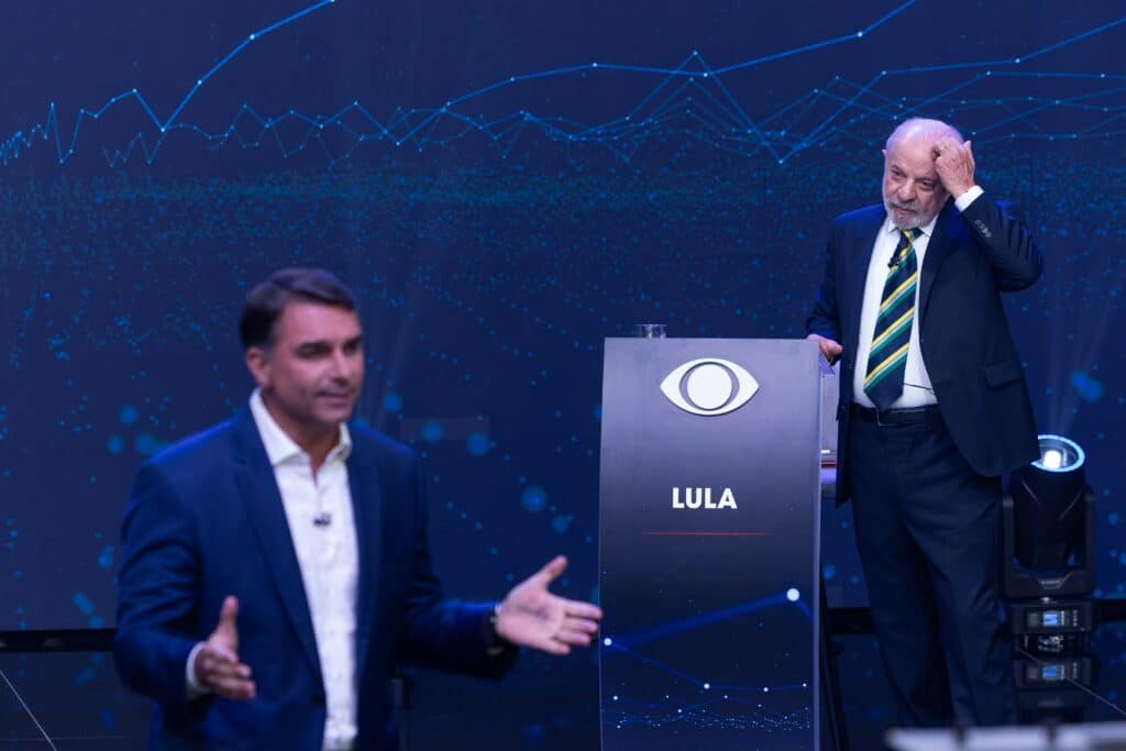 Br&eacute;sil : Lula et Flavio Bolsonaro s&rsquo;affrontent &agrave; coups d&rsquo;insultes avant le second tour