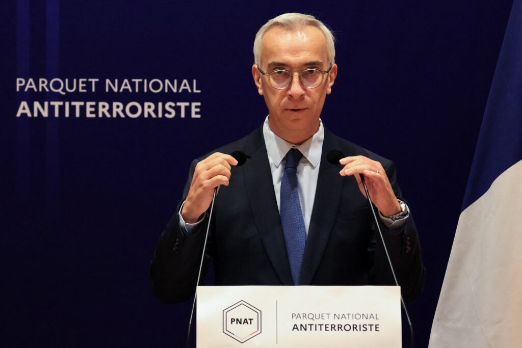Attentat de Trappes : Le Monde diffuse une fausse information sur le RN, le procureur la d&eacute;ment et la pol&eacute;mique enfle