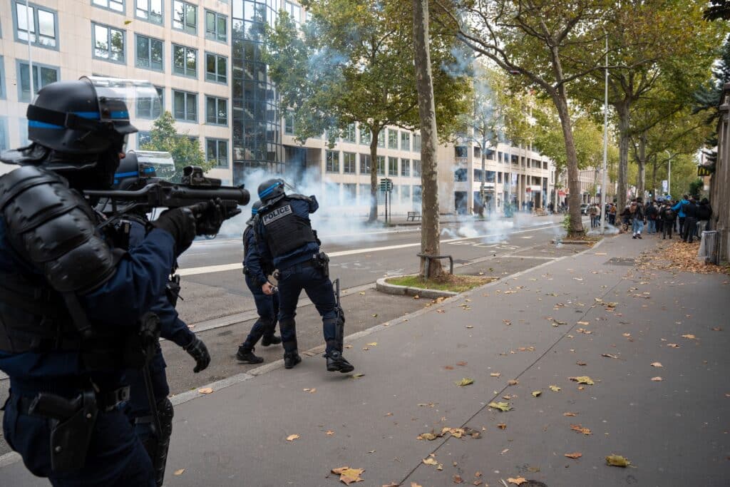 Lyon, des gaz lacrymog&egrave;nes pour disperser un groupe pr&egrave;s de l&rsquo;universit&eacute;