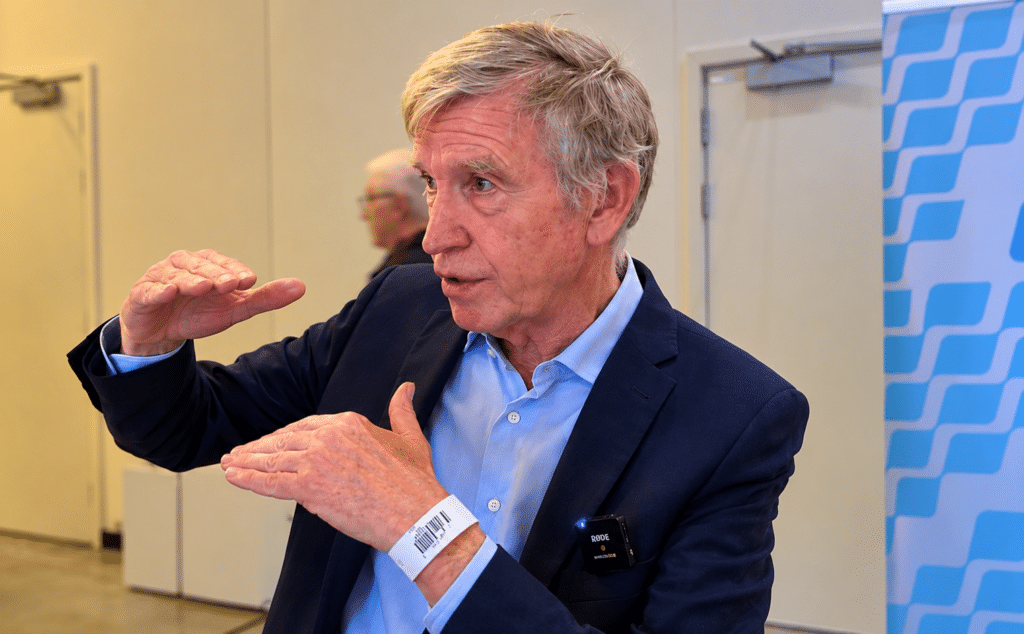 Roland Duch&acirc;telet : &laquo; Nous avons lanc&eacute; une entreprise d'intelligence artificielle en Asie plut&ocirc;t qu'en Europe &raquo;